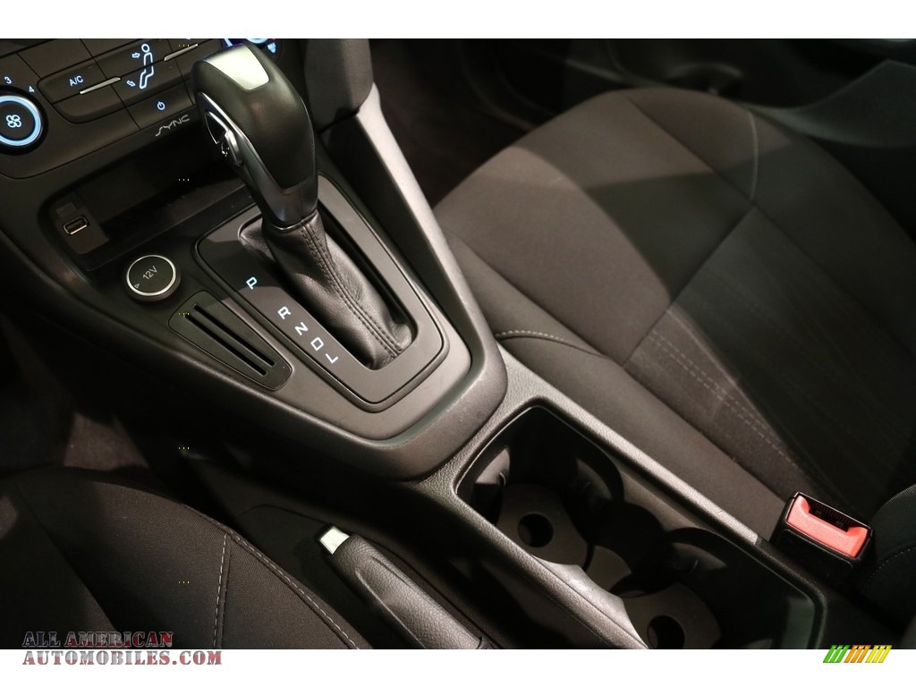 2016 Focus SE Sedan - Shadow Black / Charcoal Black photo #11