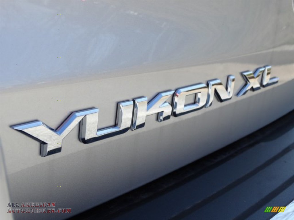2019 Yukon XL Denali 4WD - Quicksilver Metallic / Cocoa/Dark Atmospere photo #8