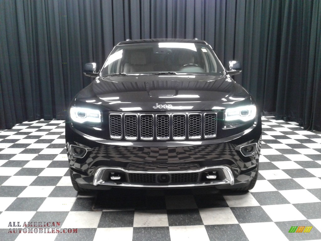 2015 Grand Cherokee Overland 4x4 - Brilliant Black Crystal Pearl / Brown/Light Frost Beige photo #3