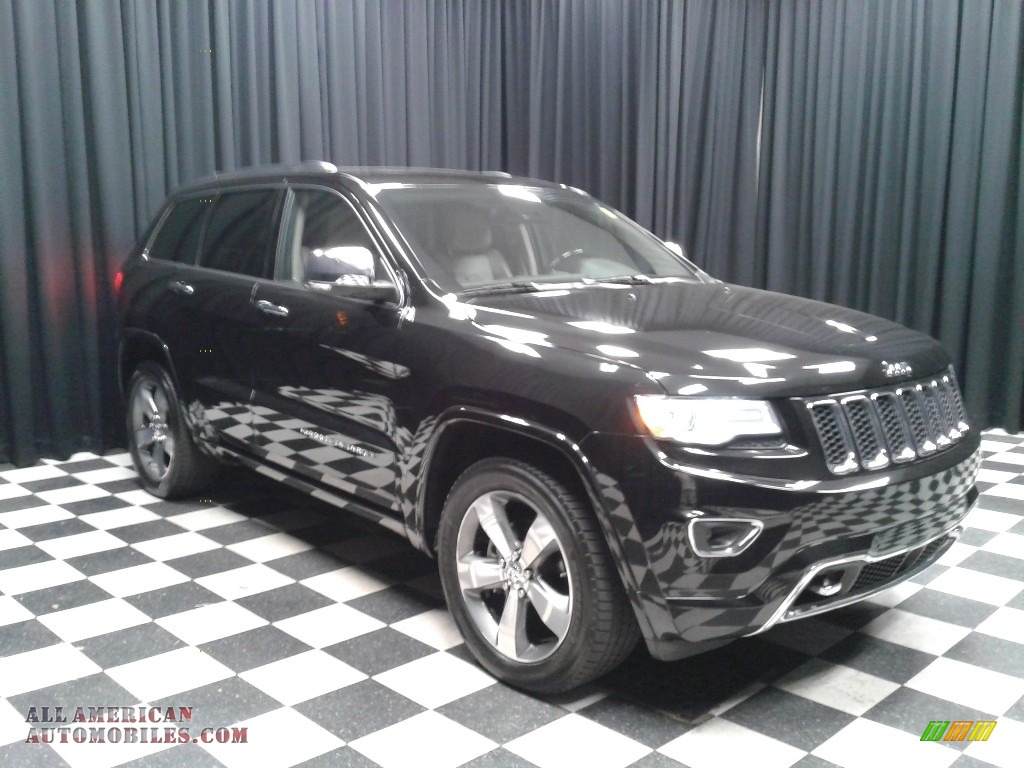 2015 Grand Cherokee Overland 4x4 - Brilliant Black Crystal Pearl / Brown/Light Frost Beige photo #4