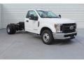Ford F350 Super Duty XL Regular Cab Chassis Oxford White photo #2