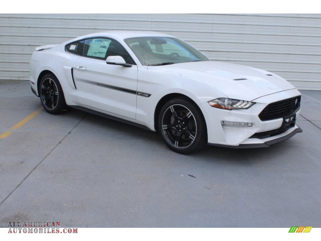 2019 Mustang California Special Fastback - Oxford White / Ebony w/Miko Suede and Red Accent Stitching photo #2