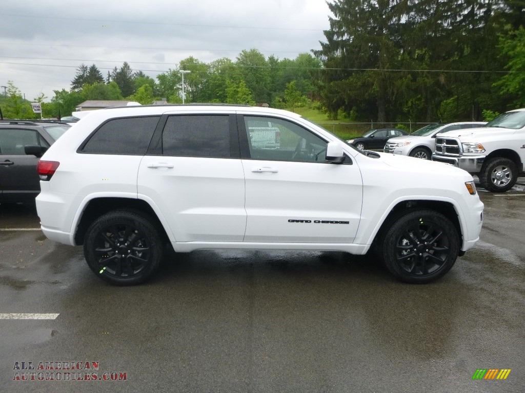 2019 Grand Cherokee Laredo 4x4 - Bright White / Black photo #7