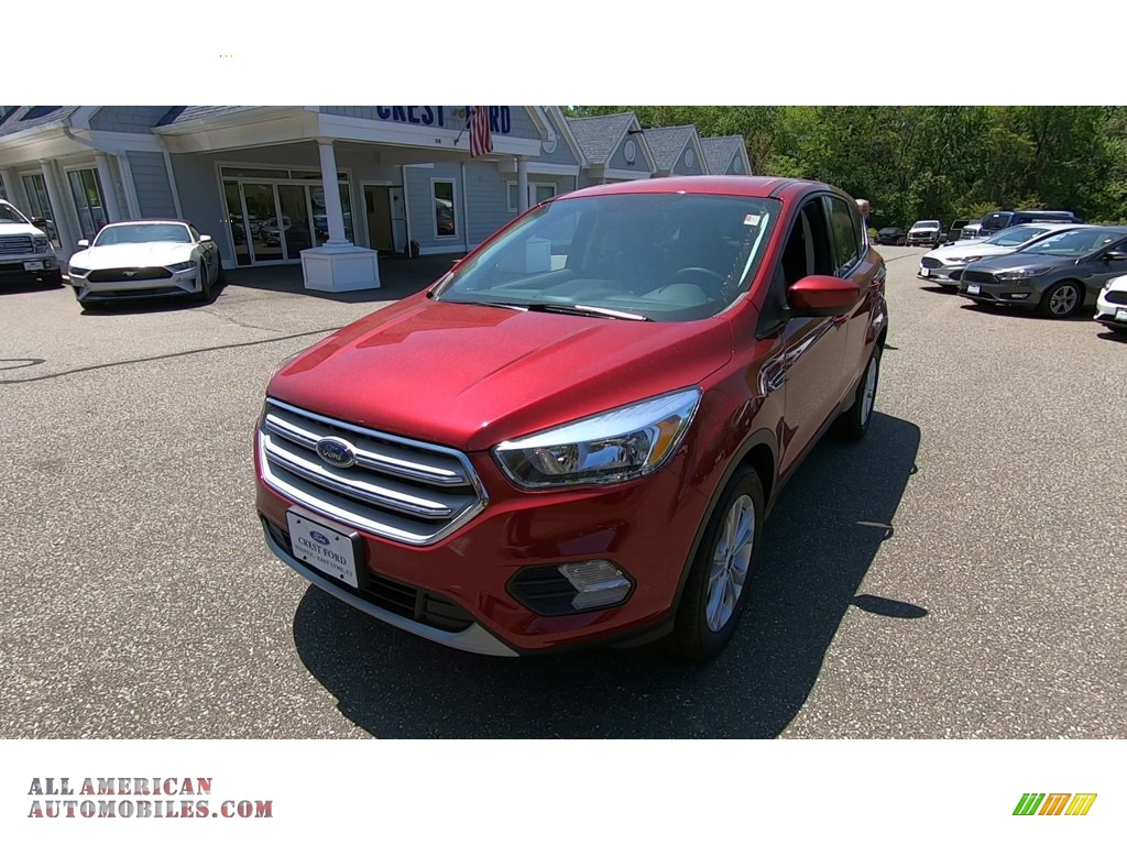 2019 Escape SE 4WD - Ruby Red / Chromite Gray/Charcoal Black photo #3