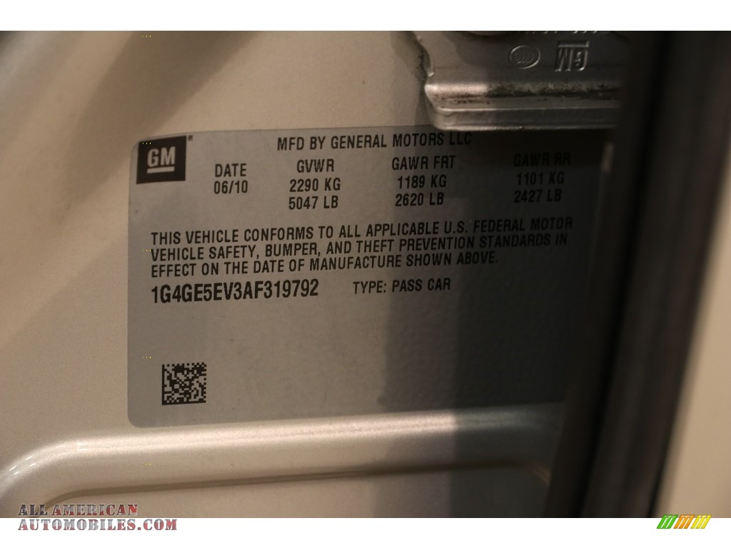 2010 LaCrosse CXS - Gold Mist Metallic / Cocoa/Light Cashmere photo #21
