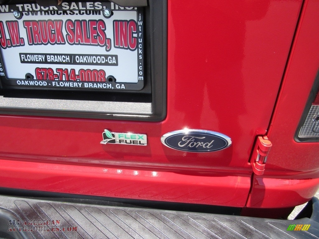 2013 E Series Van E250 Cargo - Vermillion Red / Medium Flint photo #19
