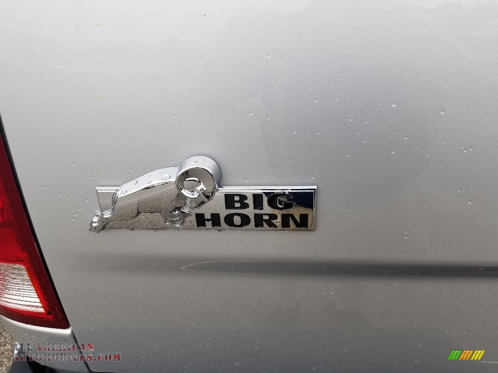 2012 Ram 1500 SLT Crew Cab 4x4 - Bright Silver Metallic / Dark Slate Gray/Medium Graystone photo #5