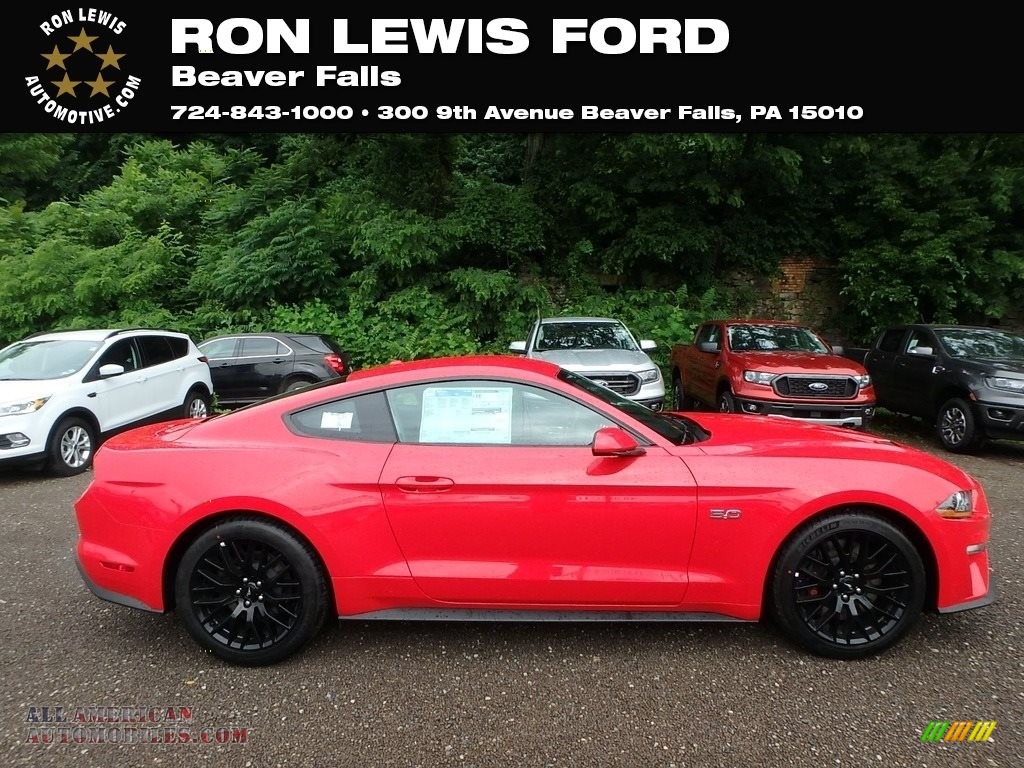 Race Red / Ebony Ford Mustang GT Fastback