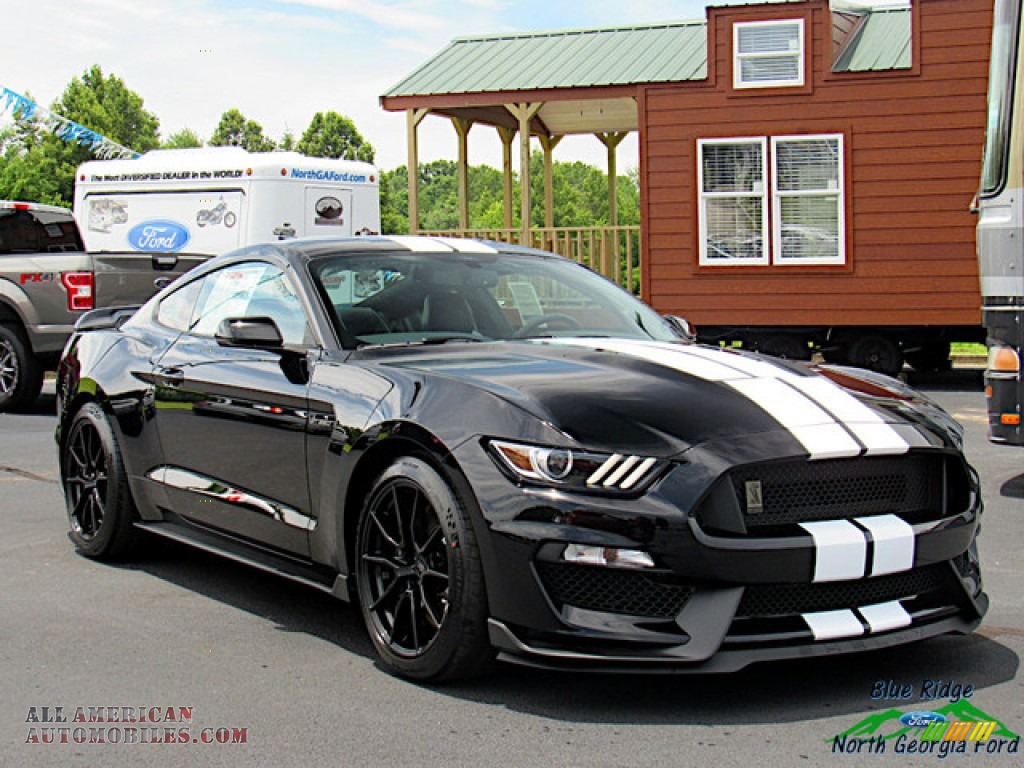 2019 Mustang Shelby GT350 - Shadow Black / GT350 Ebony Leather/Miko Suede photo #7