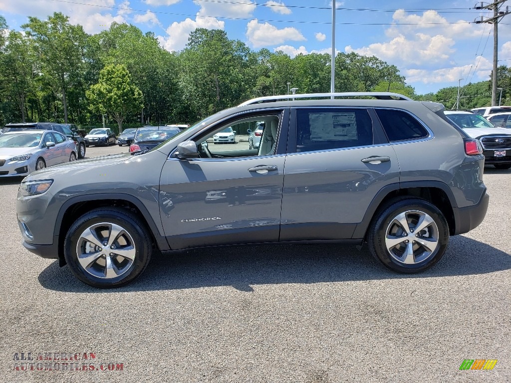 2019 Cherokee Limited 4x4 - Sting-Gray / Black/Ski Grey photo #3