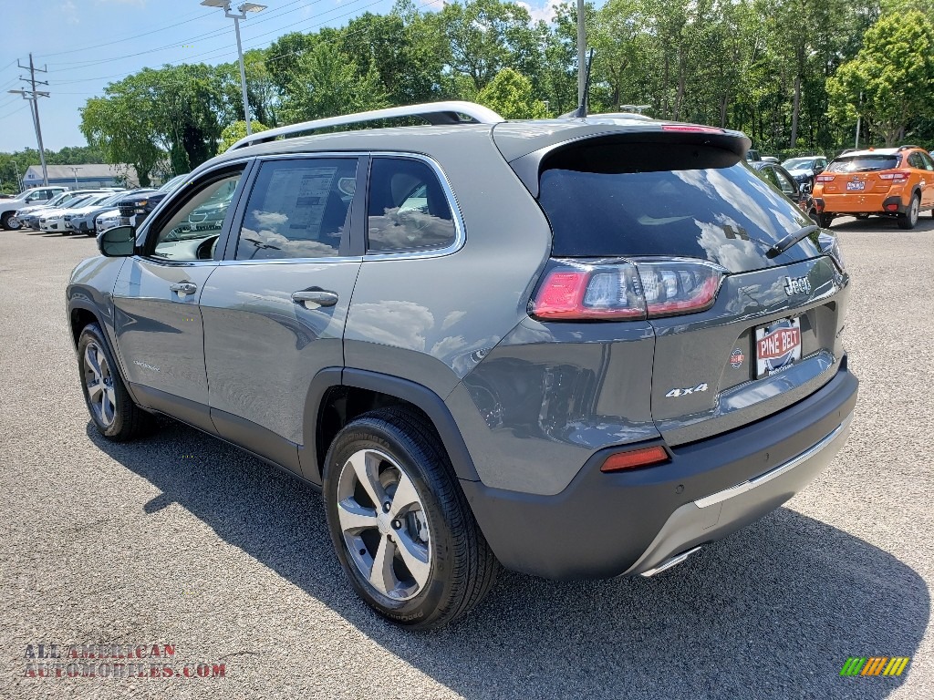 2019 Cherokee Limited 4x4 - Sting-Gray / Black/Ski Grey photo #4