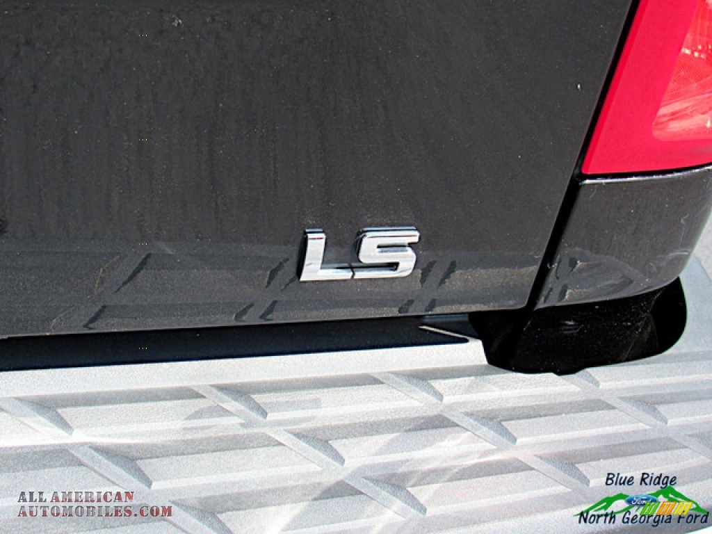2008 Silverado 1500 LS Regular Cab 4x4 - Black / Dark Titanium photo #28