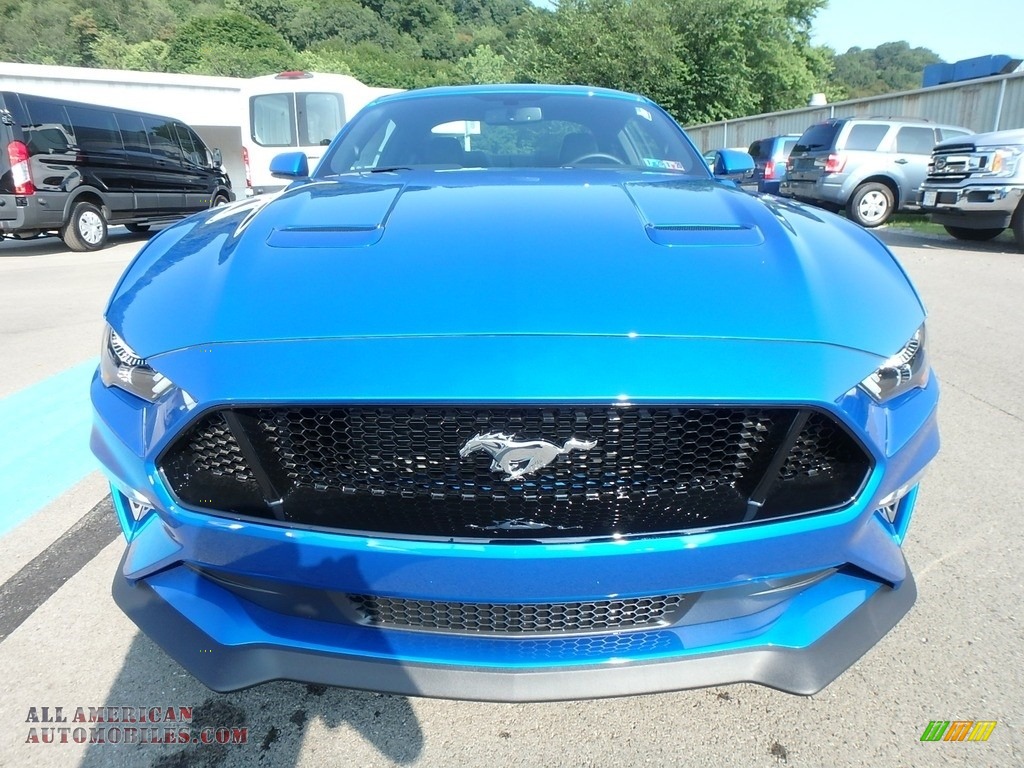 2019 Mustang GT Premium Fastback - Velocity Blue / Ebony photo #8