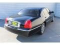 Lincoln Town Car Signature Limited Black photo #10