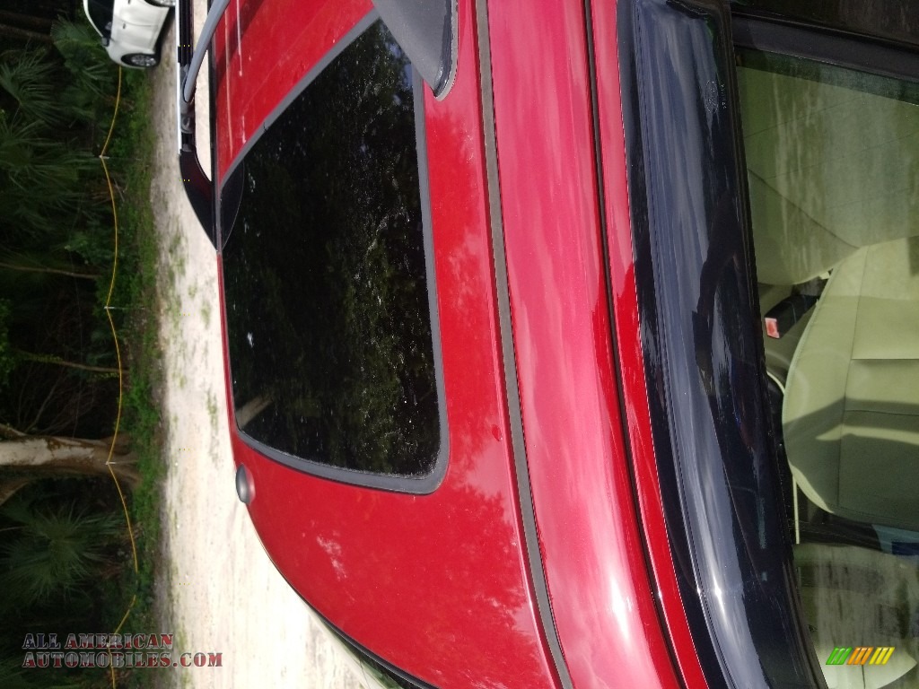 2010 Escape Limited V6 - Sangria Red Metallic / Camel photo #9