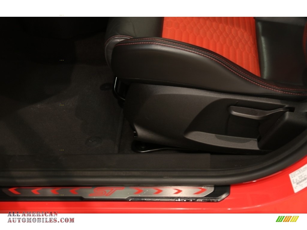 2016 Fiesta ST Hatchback - Molten Orange Metallic Tri-coat / ST Recaro Molten Orange photo #5