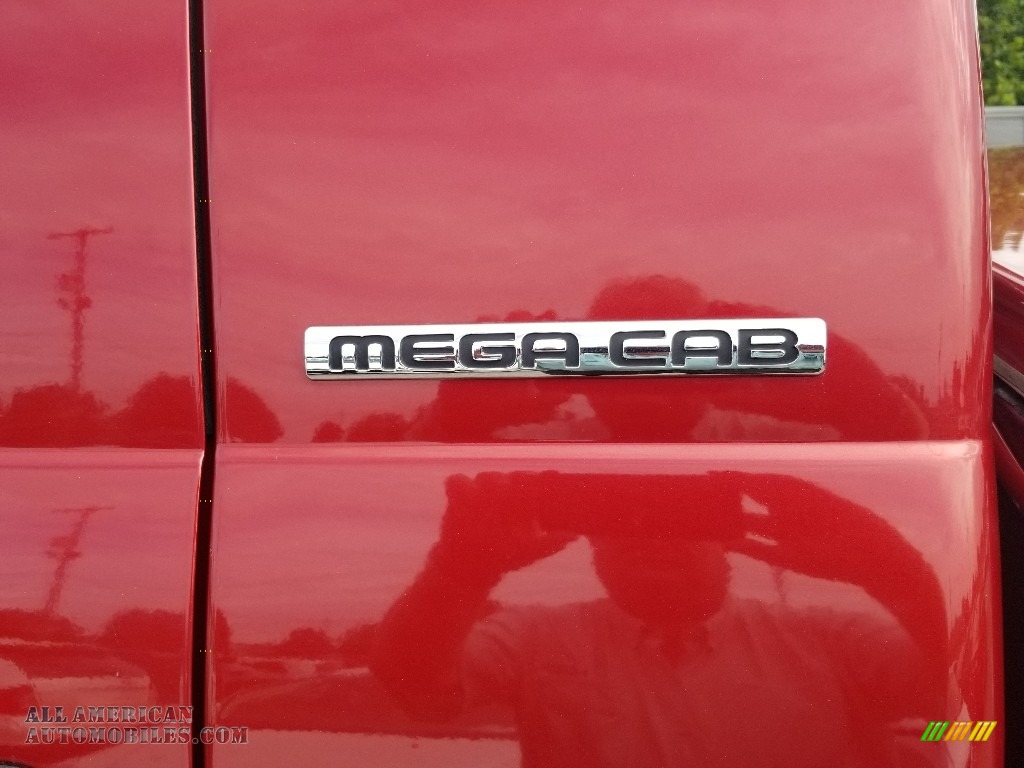 2007 Ram 1500 SLT Mega Cab 4x4 - Inferno Red Crystal Pearl / Medium Slate Gray photo #43