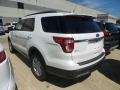Ford Explorer XLT 4WD White Platinum photo #3