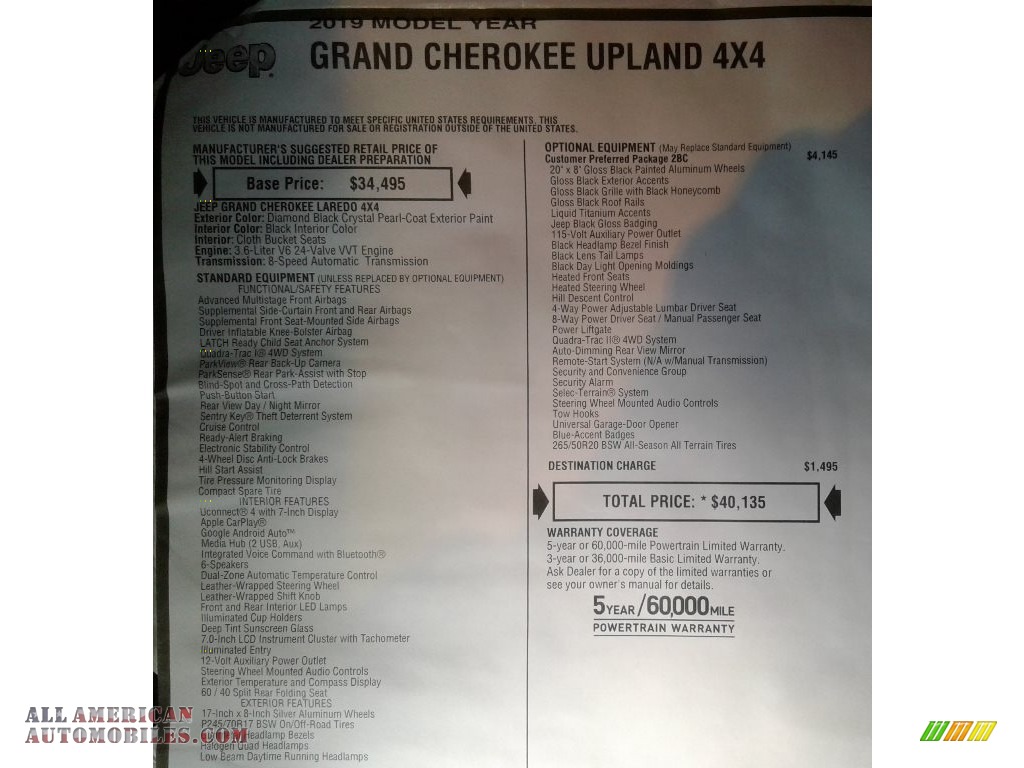 2019 Grand Cherokee Upland 4x4 - Diamond Black Crystal Pearl / Black photo #35