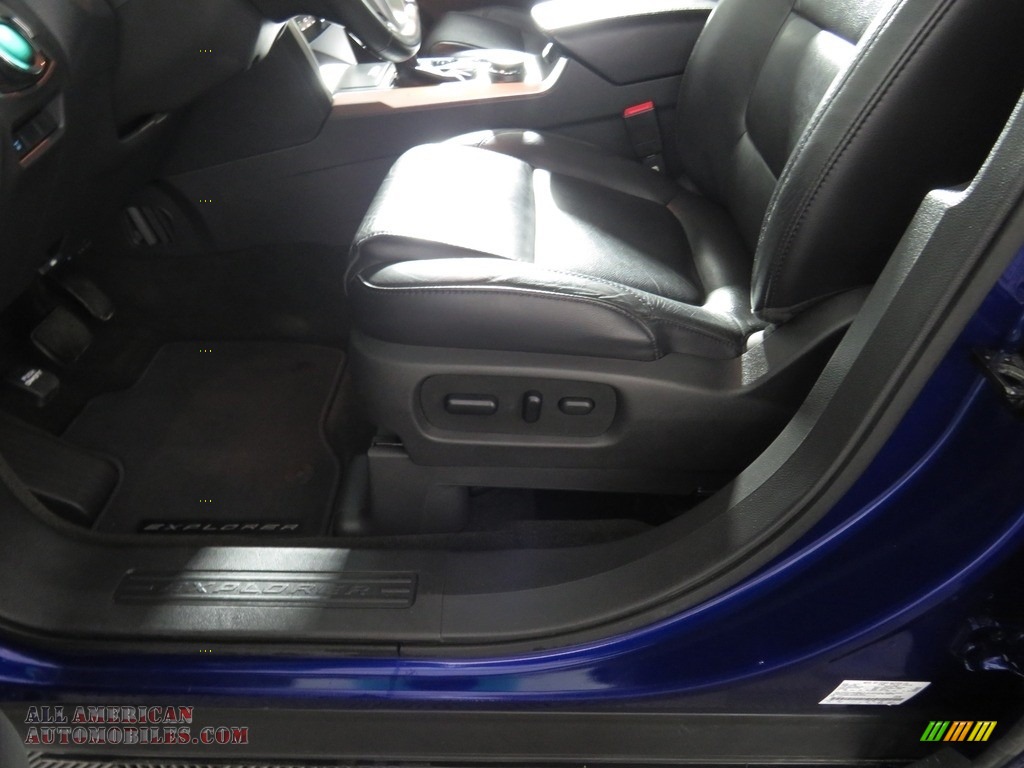 2013 Explorer XLT 4WD - Deep Impact Blue Metallic / Charcoal Black photo #19