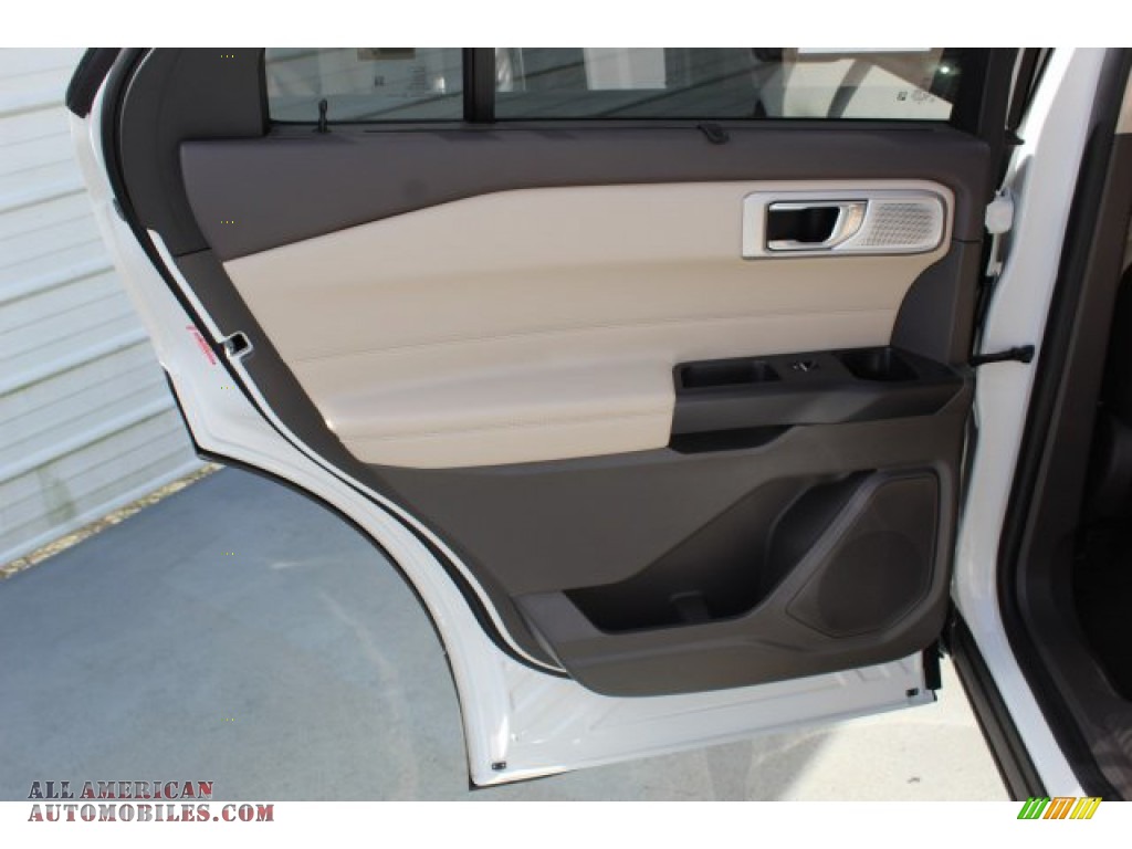 2020 Explorer Platinum 4WD - Star White Metallic Tri-Coat / Sandstone photo #21