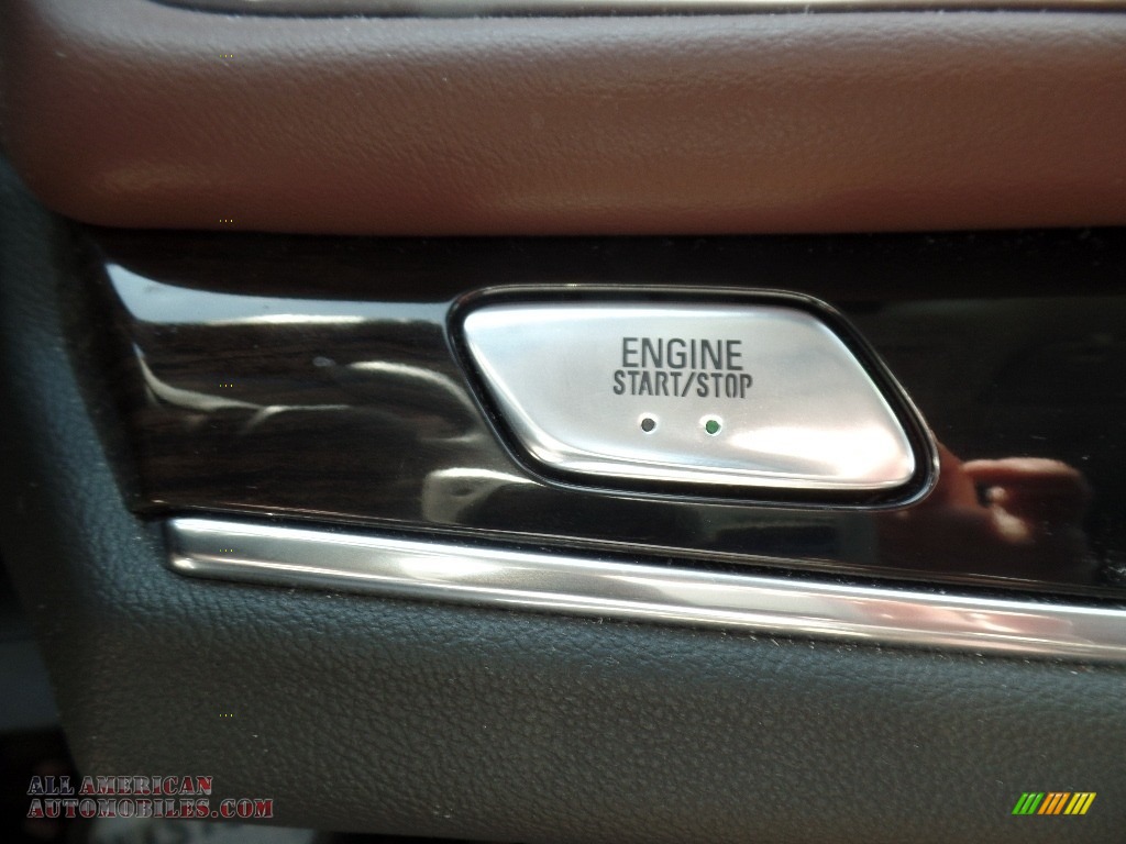 2019 Enclave Avenir AWD - Ebony Twilight Metallic / Chestnut photo #36