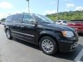Chrysler Town & Country Touring - L Brilliant Black Crystal Pearl photo #4