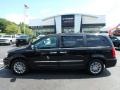 Chrysler Town & Country Touring - L Brilliant Black Crystal Pearl photo #13
