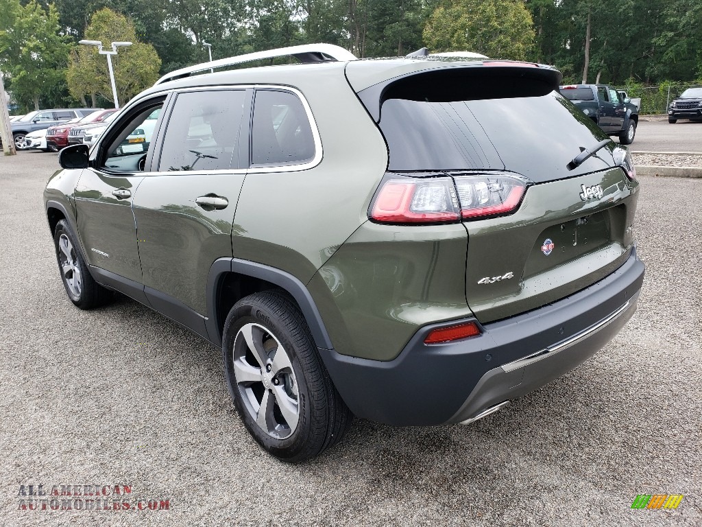 2019 Cherokee Limited 4x4 - Olive Green Pearl / Black photo #4