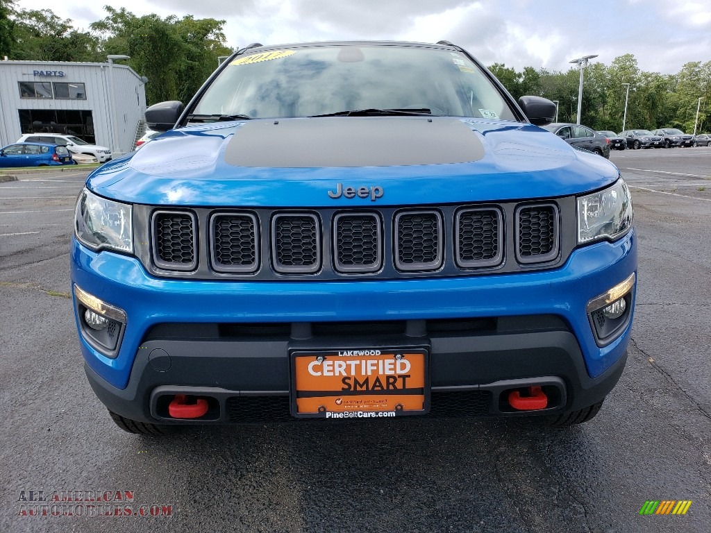 2017 Compass Trailhawk 4x4 - Laser Blue Pearl / Black/Ruby Red photo #2