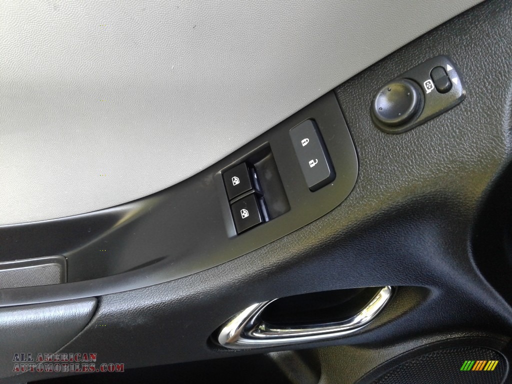 2013 Camaro LS Coupe - Silver Ice Metallic / Black photo #9