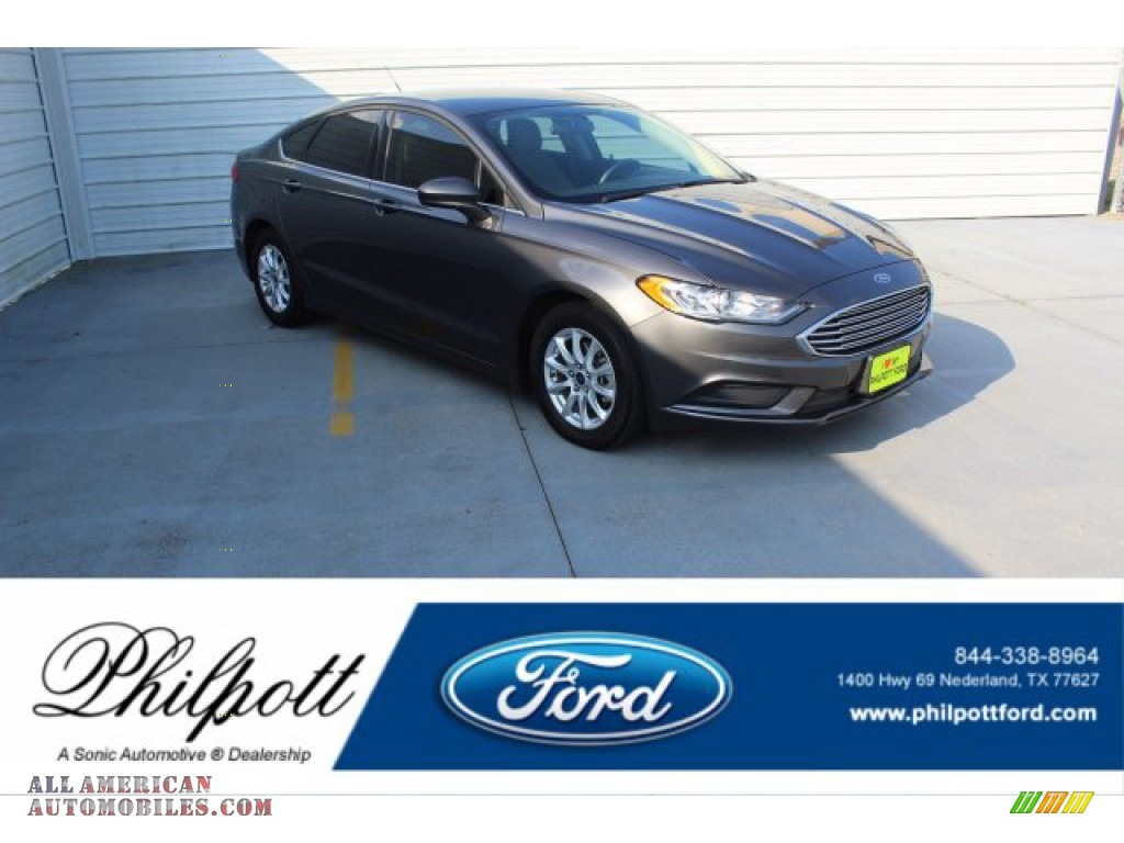 Magnetic / Ebony Ford Fusion S