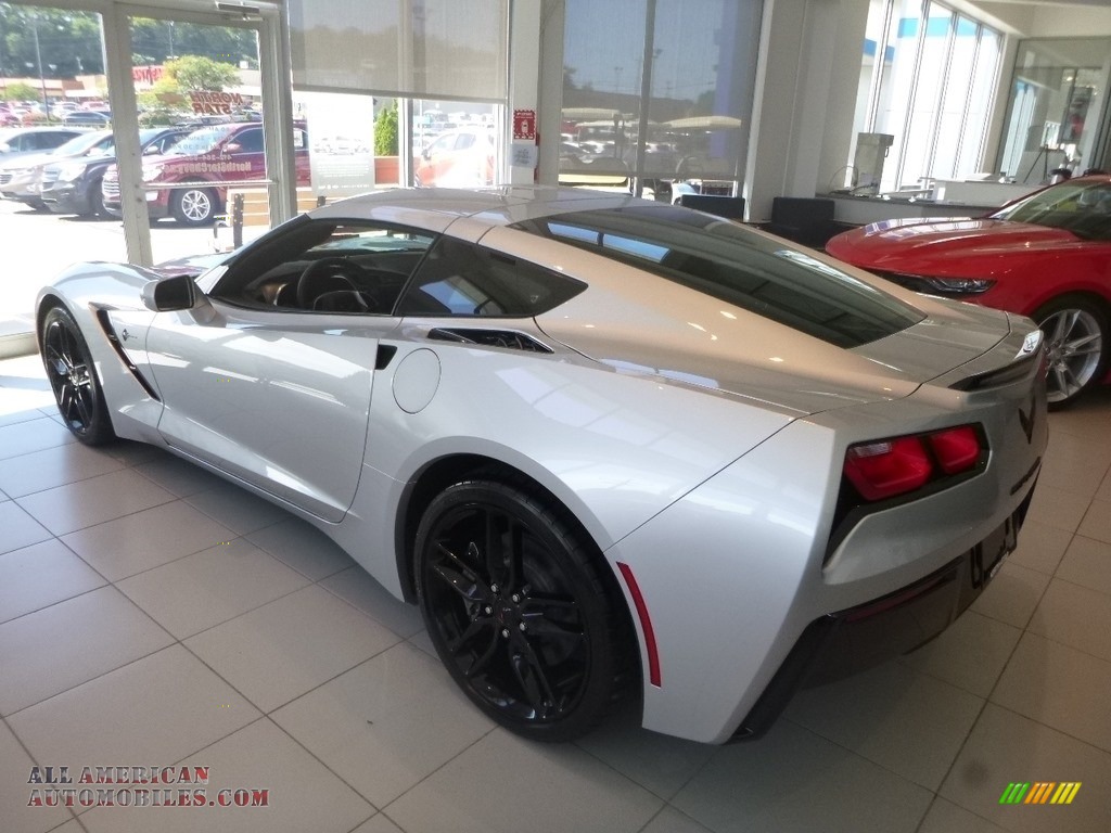 2019 Corvette Stingray Coupe - Blade Silver Metallic / Black photo #4