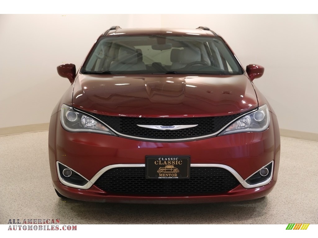 2017 Pacifica Touring L - Velvet Red Pearl / Black/Alloy photo #2