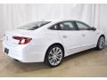 Buick LaCrosse Essence White Frost Tricoat photo #2