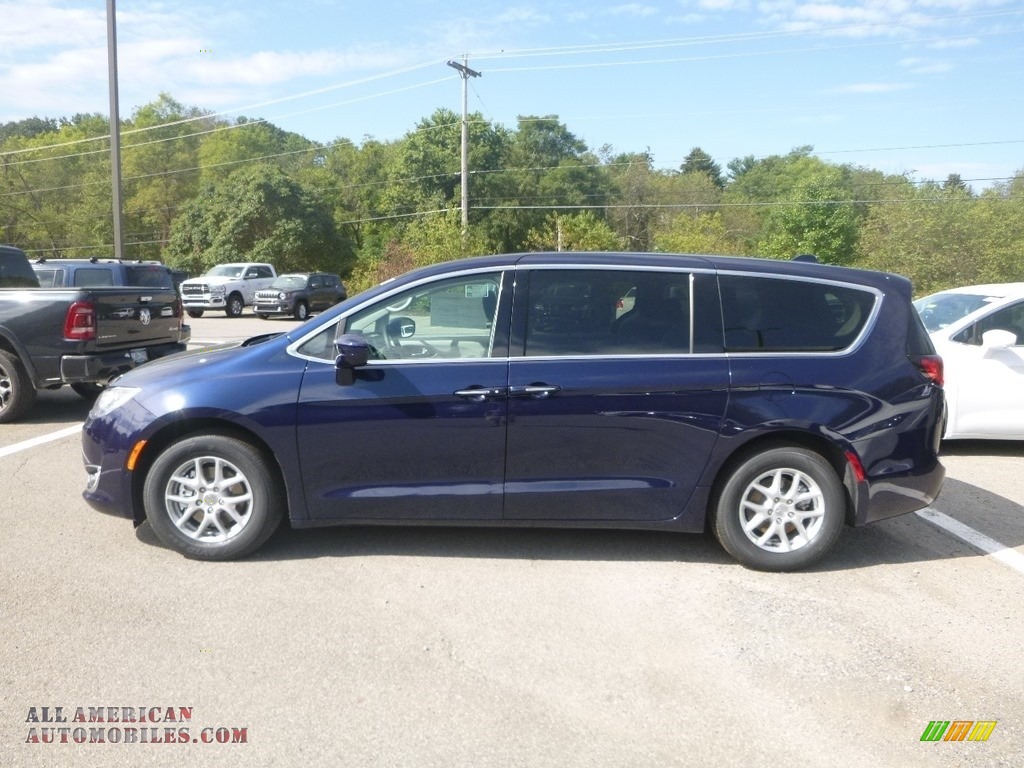 2020 Pacifica Touring - Jazz Blue Pearl / Alloy/Black photo #2