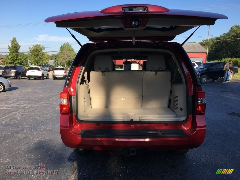 2013 Expedition XLT 4x4 - Ruby Red / Stone photo #9