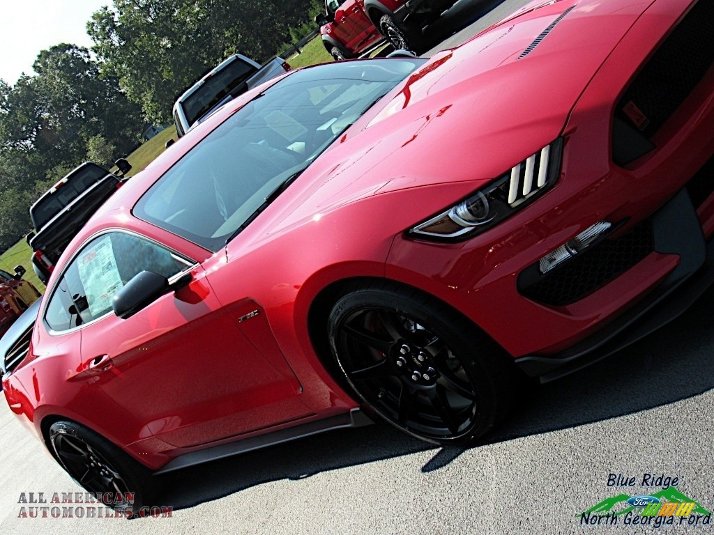 2019 Mustang Shelby GT350R - Race Red / GT350 Ebony Recaro Cloth/Miko Suede photo #33
