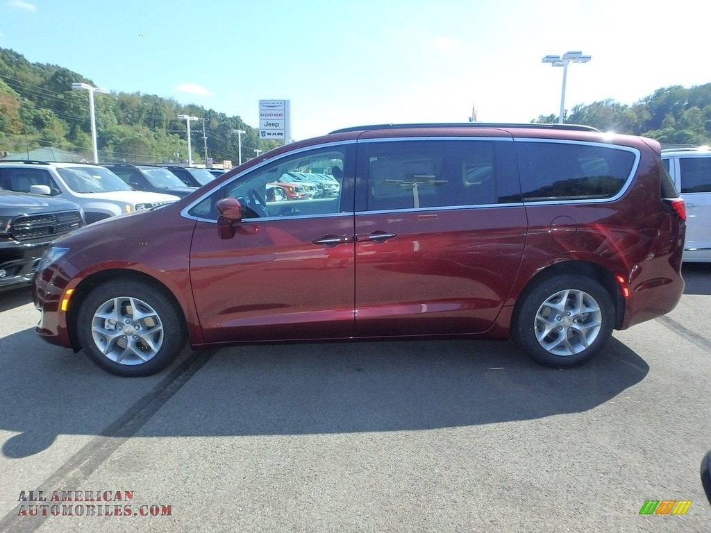 2020 Pacifica Touring - Velvet Red Pearl / Black photo #2