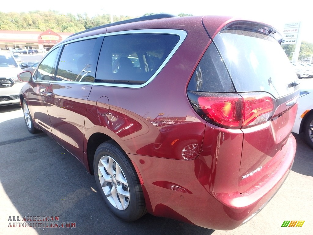 2020 Pacifica Touring - Velvet Red Pearl / Black photo #3