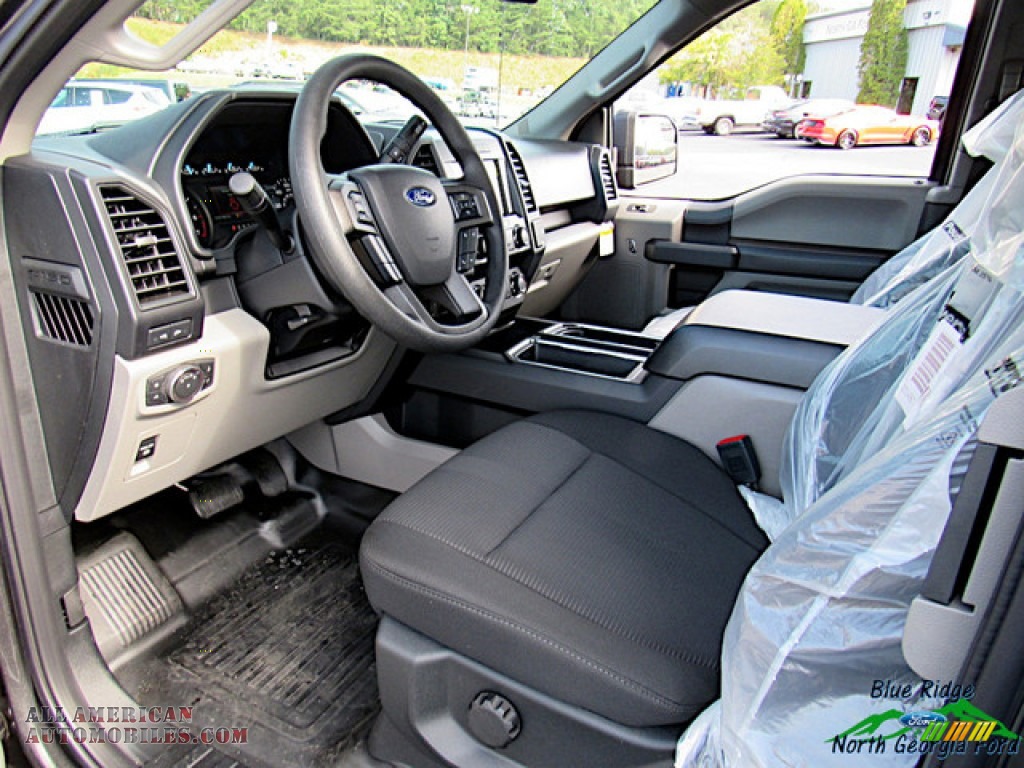 2019 F150 STX SuperCab 4x4 - Magnetic / Earth Gray photo #28