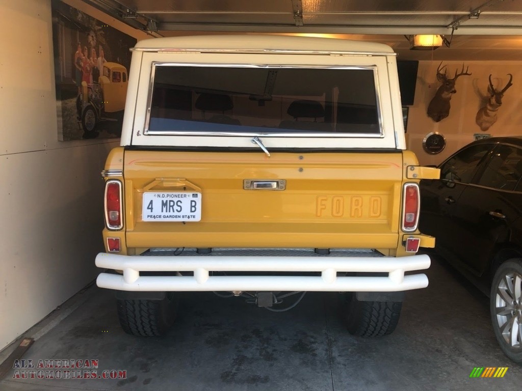 1970 Bronco Sport Wagon - Yellow / Black photo #9