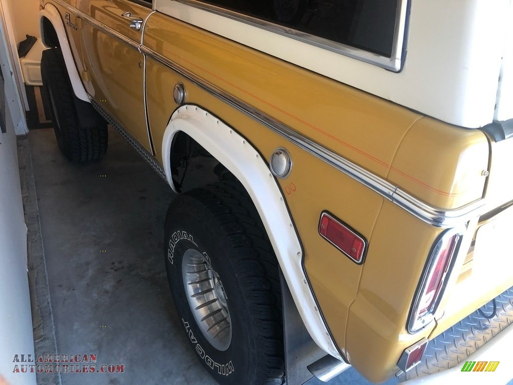 1970 Bronco Sport Wagon - Yellow / Black photo #12