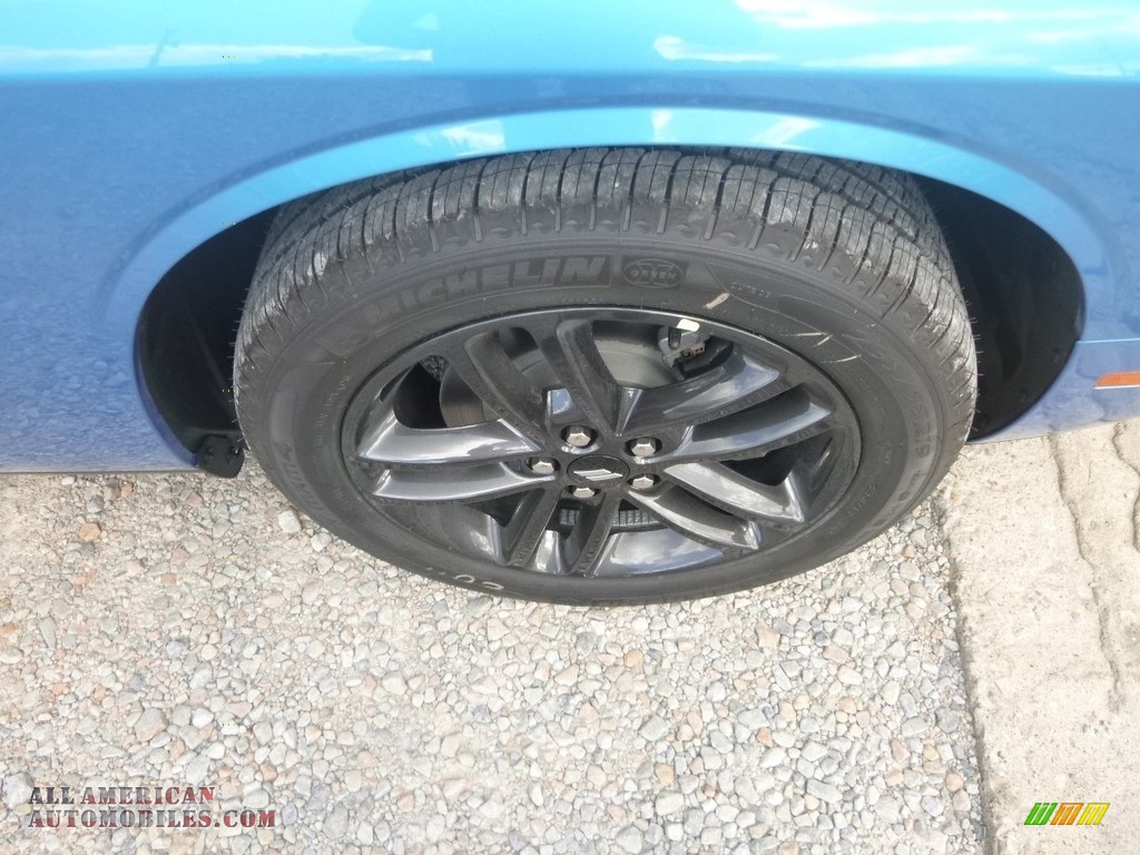 2019 Challenger SXT AWD - B5 Blue Pearl / Black photo #10