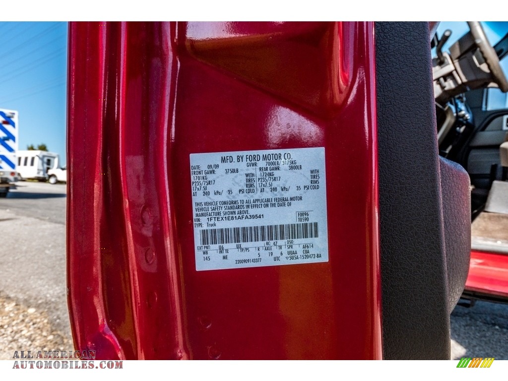 2010 F150 XL SuperCab 4x4 - Red Candy Metallic / Medium Stone photo #38