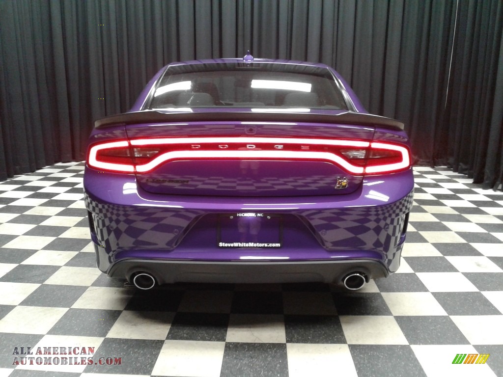 2019 Charger R/T Scat Pack - Plum Crazy Pearl / Black photo #7