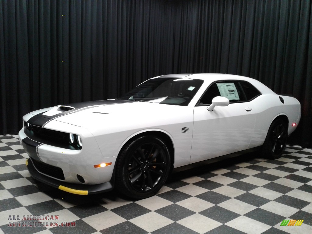 2019 Challenger R/T Scat Pack Stars and Stripes Edition - White Knuckle / Black photo #2
