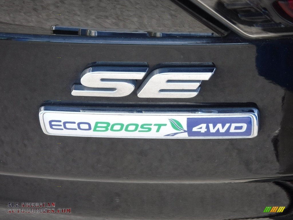 2017 Escape SE 4WD - Shadow Black / Charcoal Black photo #10