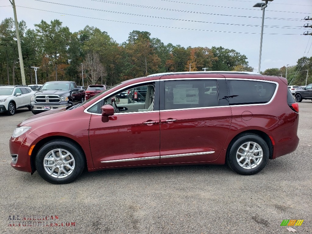 2020 Pacifica Touring L - Velvet Red Pearl / Cognac/Alloy photo #3