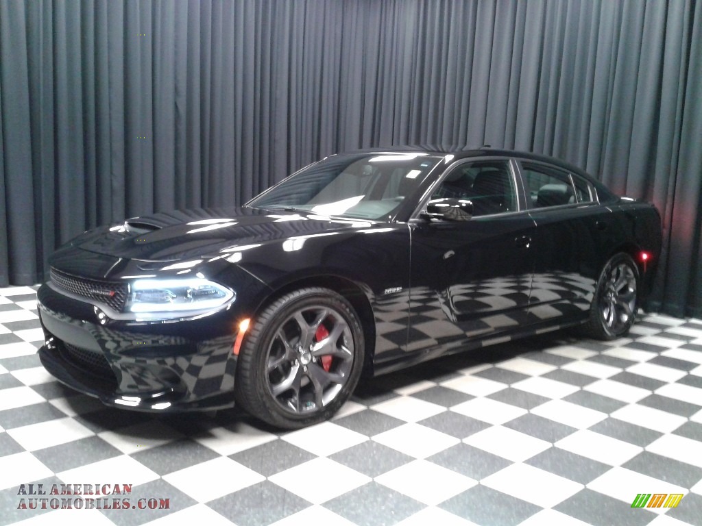 2018 Charger R/T - Pitch Black / Black photo #2